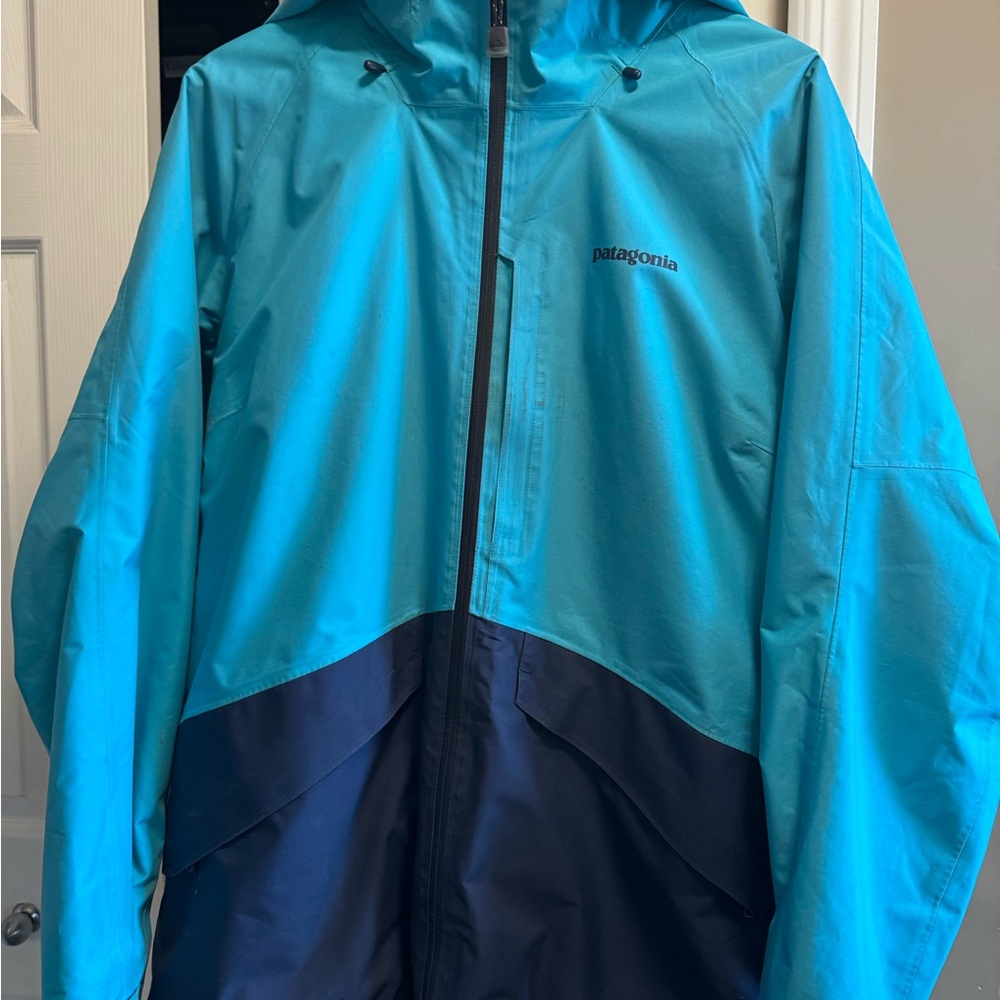 Patagonia women’s insulated waterproof snowbelle ski and snowboard jacket h2no